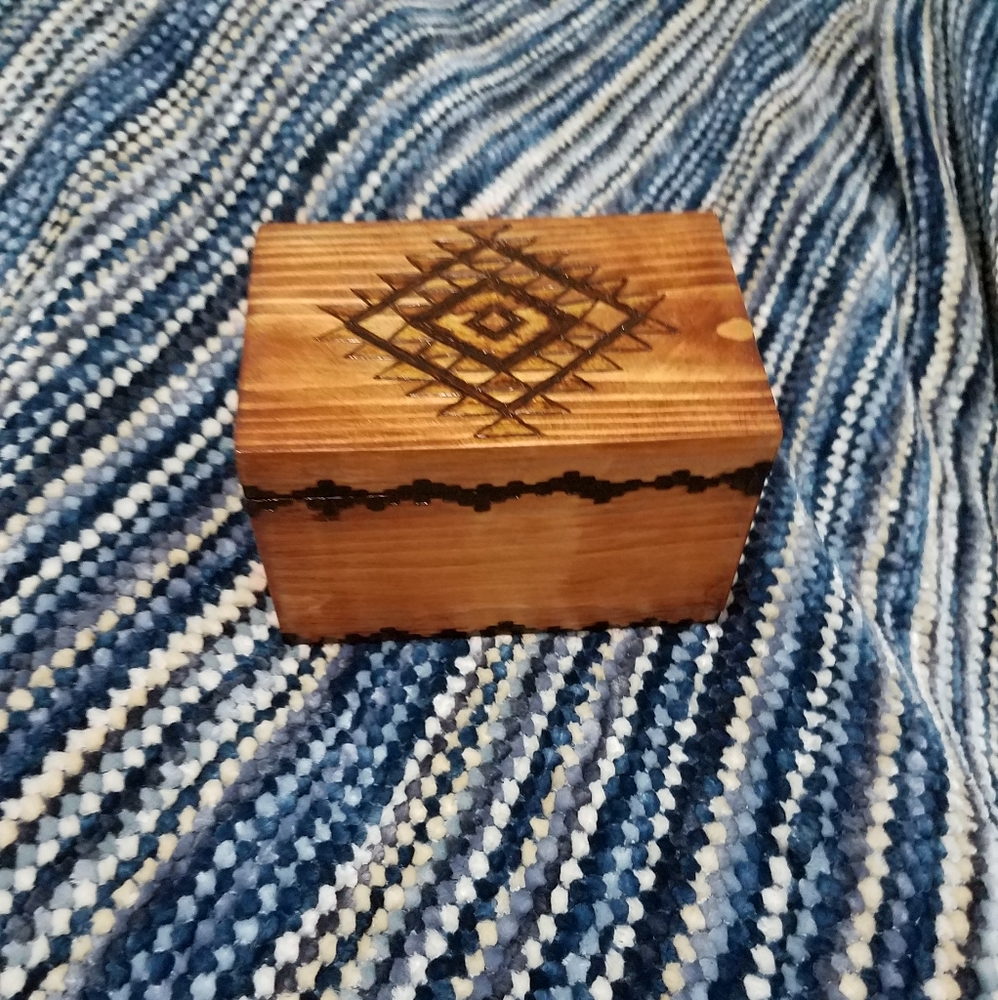 Handcrafted CK Crafts Watchbox - Picture 3 of 8